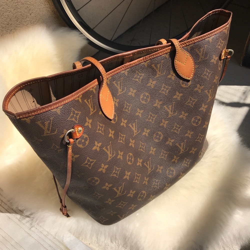 Authentic Louis Vuitton Neverfull MM